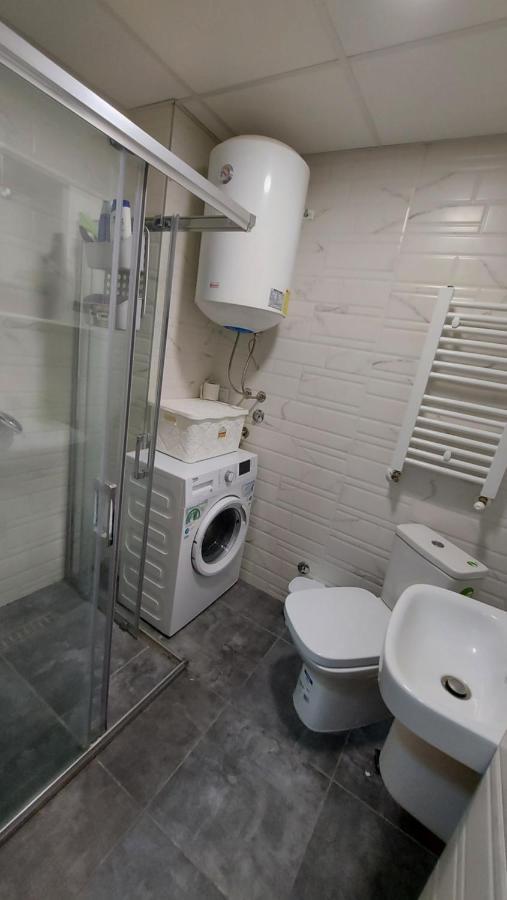 New Home In סקופיה מראה חיצוני תמונה